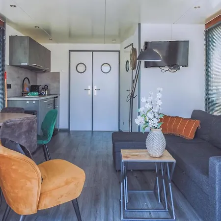 Meerparel - Havenlodge Amstel Tekne 4*